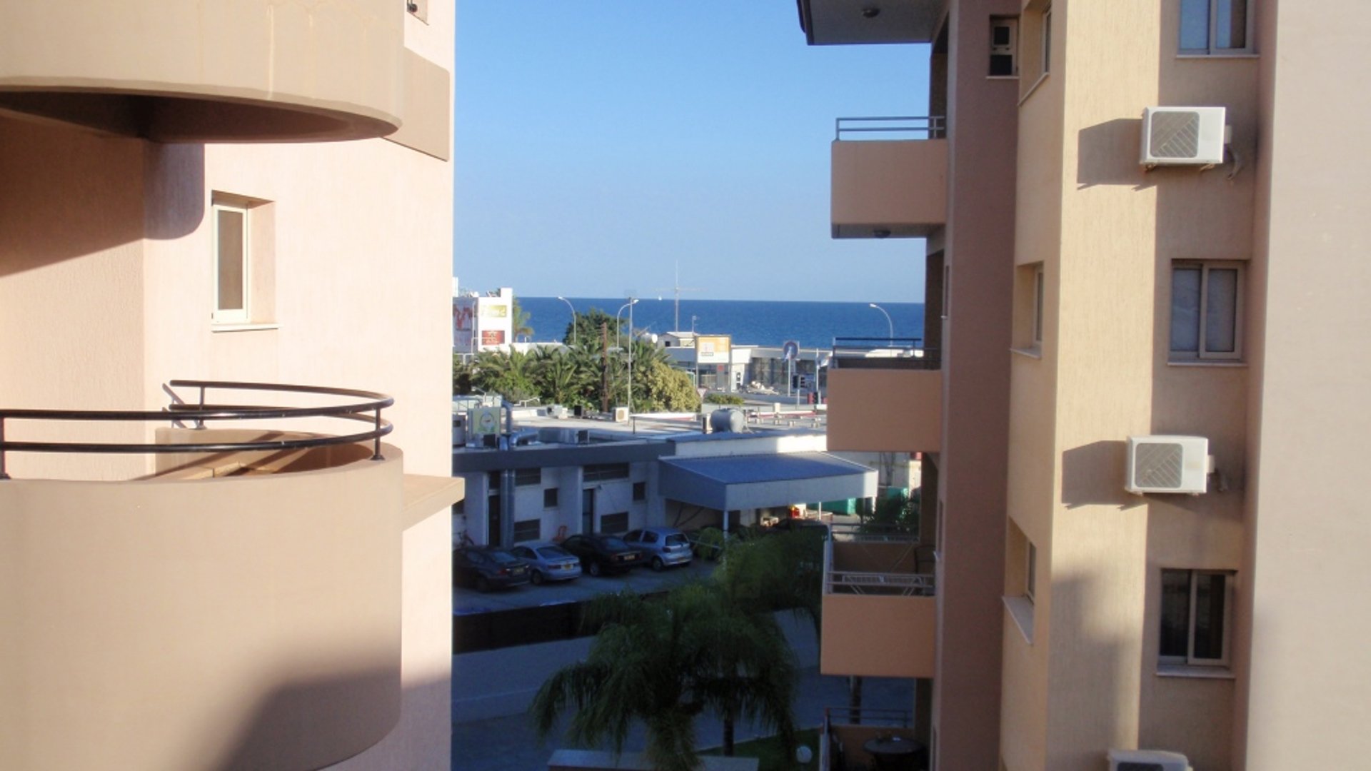 3 bedrooms Apartment in Limassol, Cyprus No. 31748