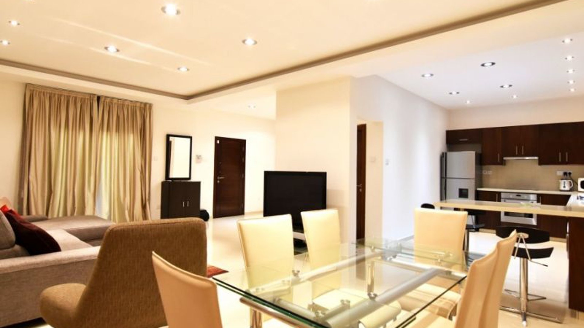 3 dormitorios Apartamento en Papas, Limassol, Chipre No. 31746