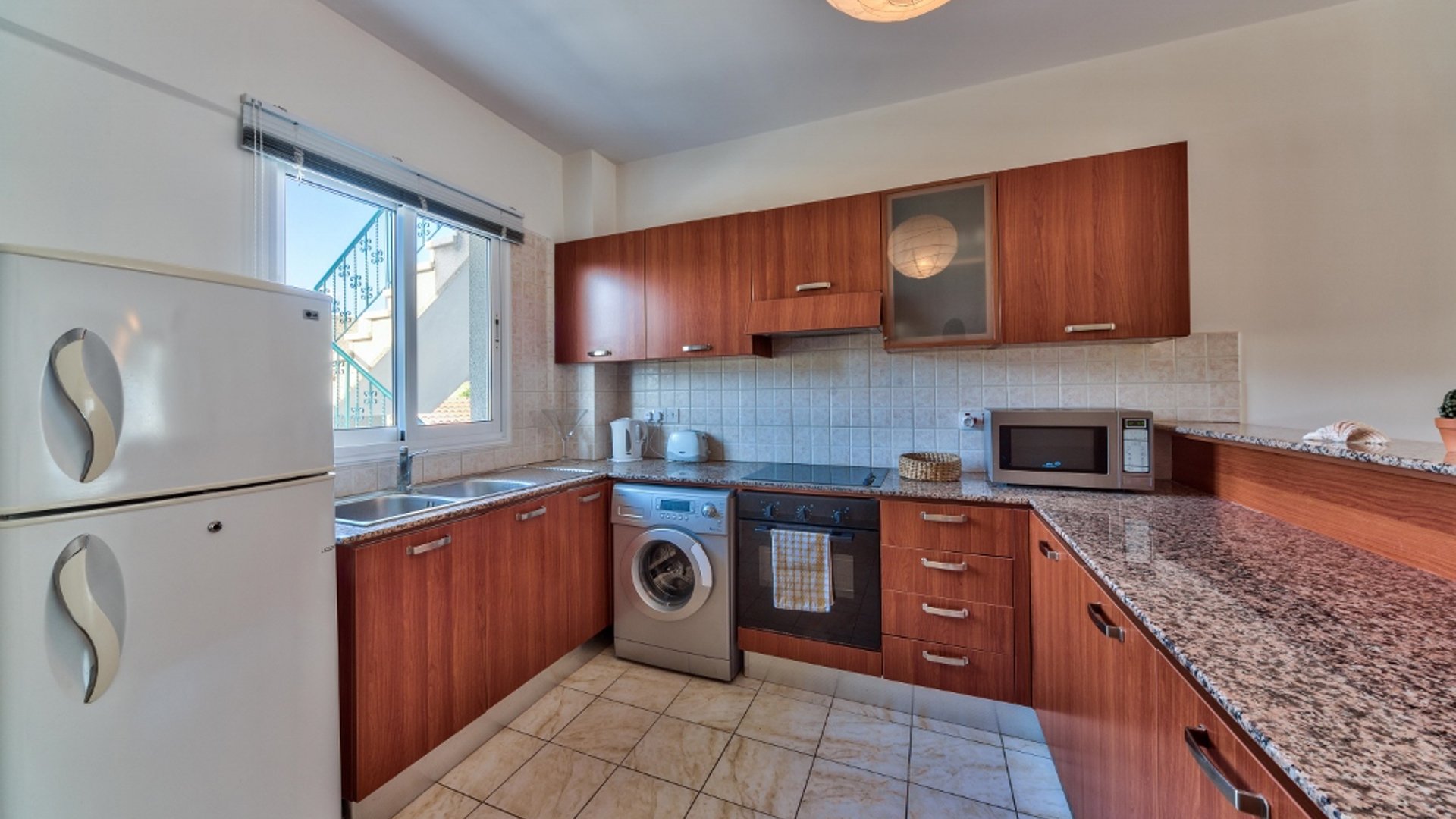 2 bedrooms Apartment in Limassol, Cyprus No. 31747