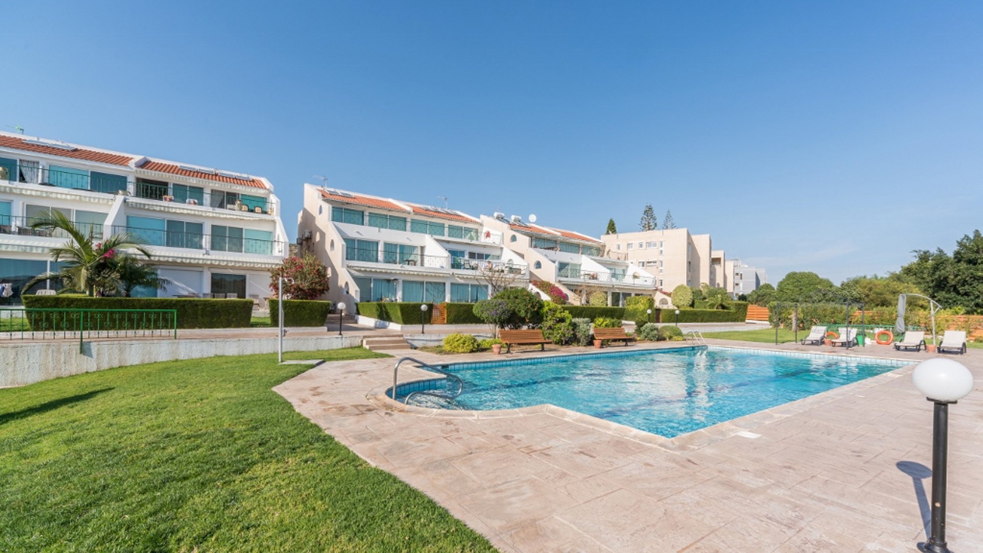 2 bedrooms Apartment in Limassol, Cyprus No. 31747