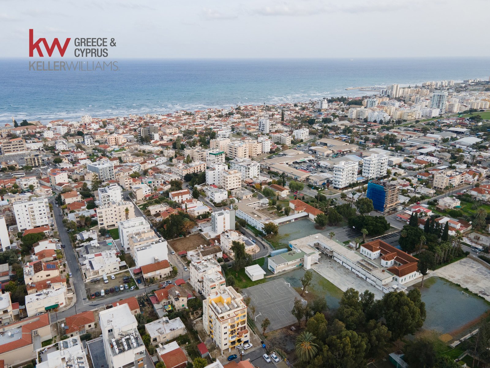 2 bedrooms Apartment in Larnaca, Larnaka, Cyprus No. 39740