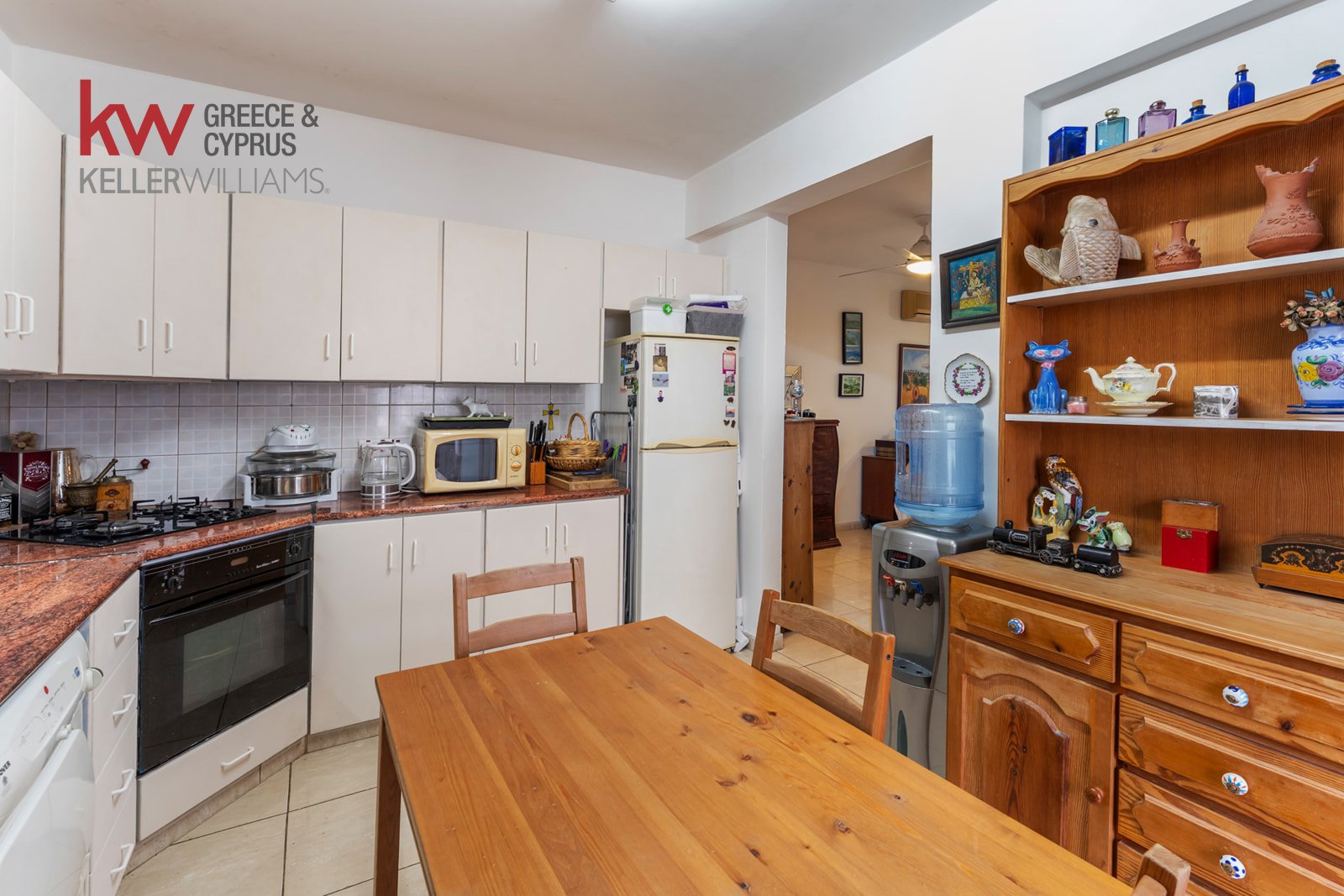 2 bedrooms Apartment in Larnaca, Larnaka, Cyprus No. 39740