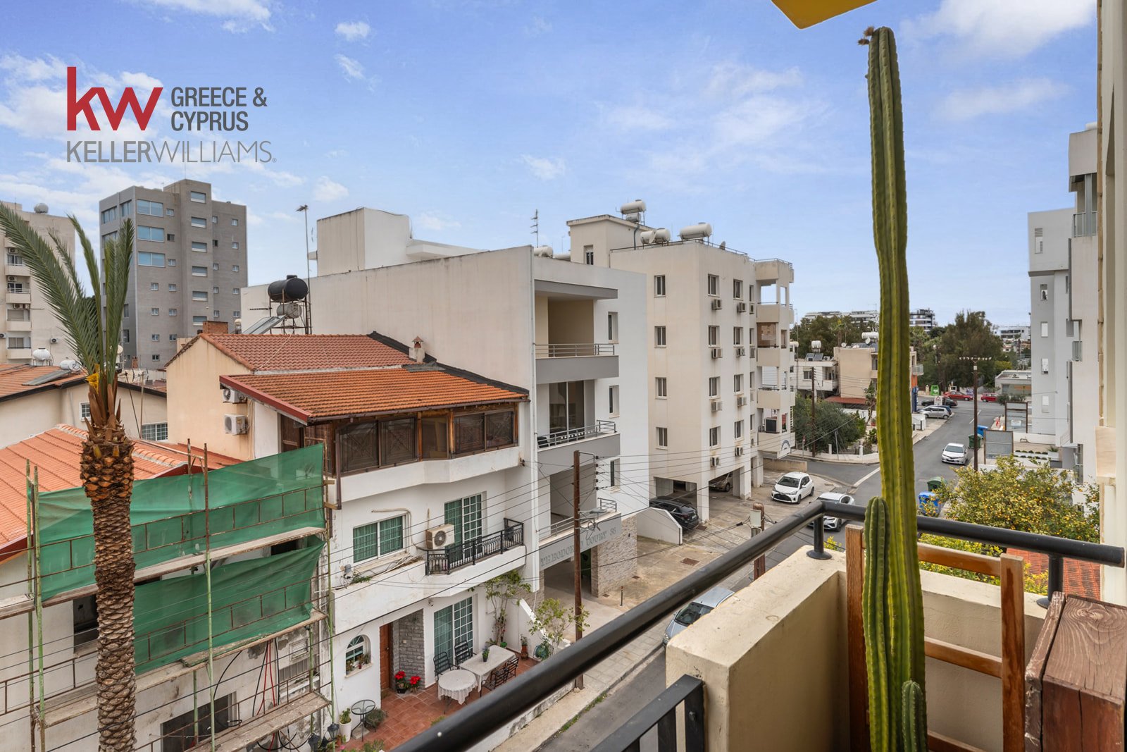 2 bedrooms Apartment in Larnaca, Larnaka, Cyprus No. 39740