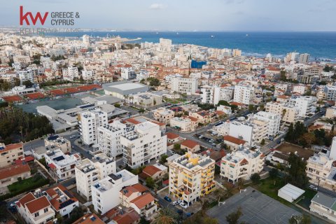2 bedrooms Apartment in Larnaca, Larnaka, No. 39740 28