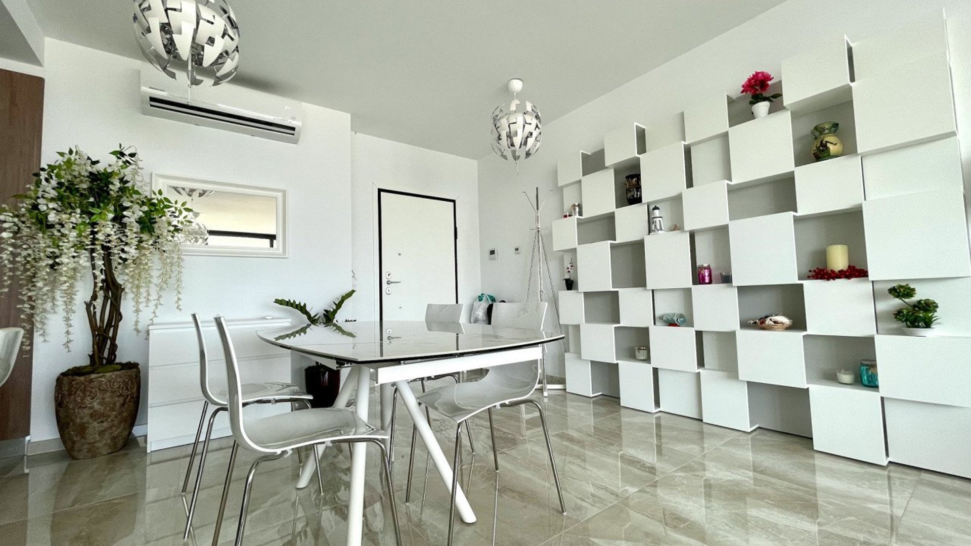 3 bedrooms Apartment in Agios Athanasios, Limassol, Cyprus No. 26725