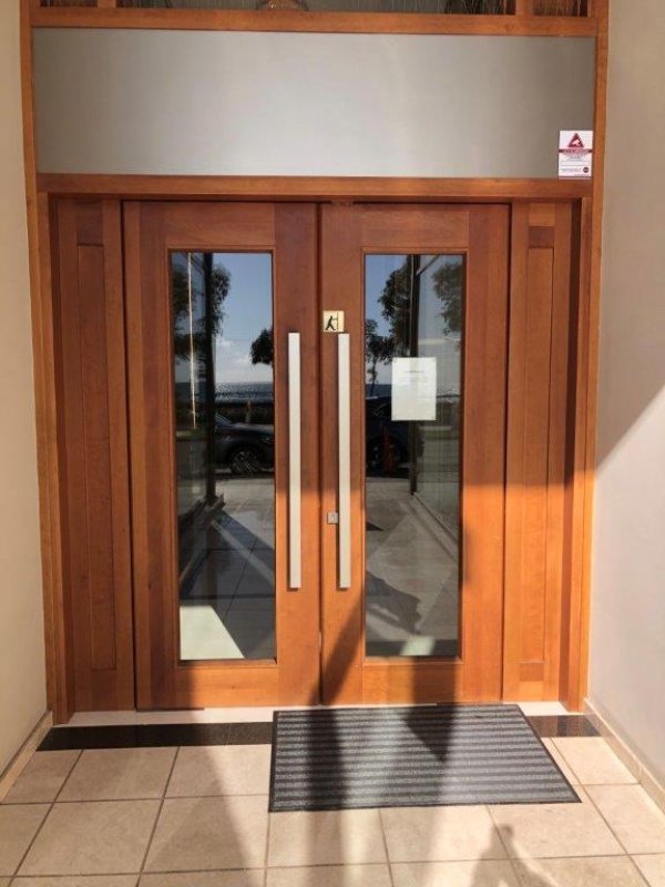 150m2 Commercial property in Nicosia, Cyprus No. 38672