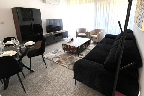 2 dormitorios Maisonette en Agios Athanasios, Limassol,  No. 55214