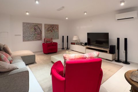 5 chambres Villa à Limassol,  No. 42507 12