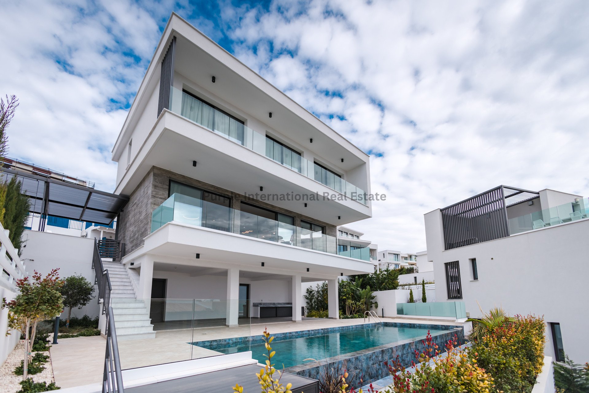 3 bedrooms Villa in Chloraka, Paphos, Cyprus No. 50519