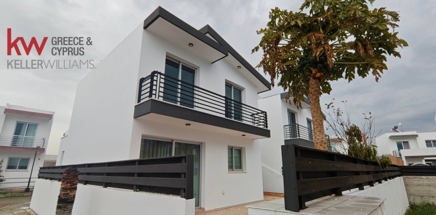 3 bedrooms Townhouse in Pyla, Larnaka,  No. 51041