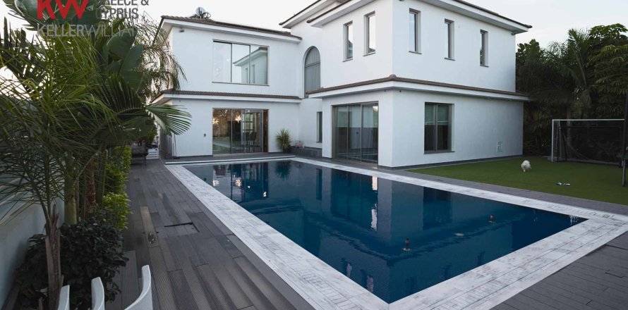 5 dormitorios Villa en Oroklini, Larnaka,  No. 51042