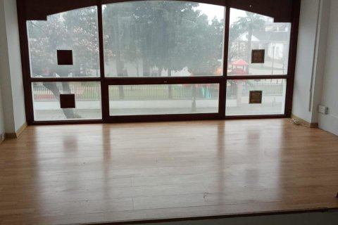 46m2 Shop in Larnaca, Larnaka, No. 51044 8