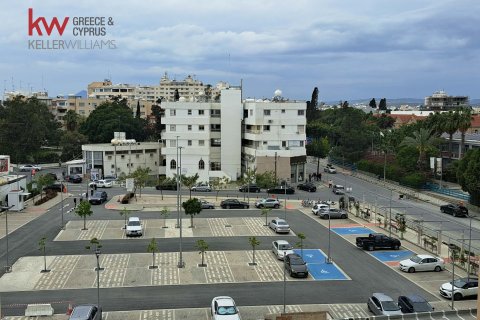 3 bedrooms Apartment in Larnaca, Larnaka,  No. 51038 12