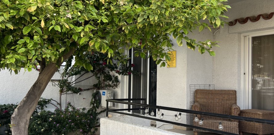 1 bedroom Apartment in Oroklini, Larnaka,  No. 51039