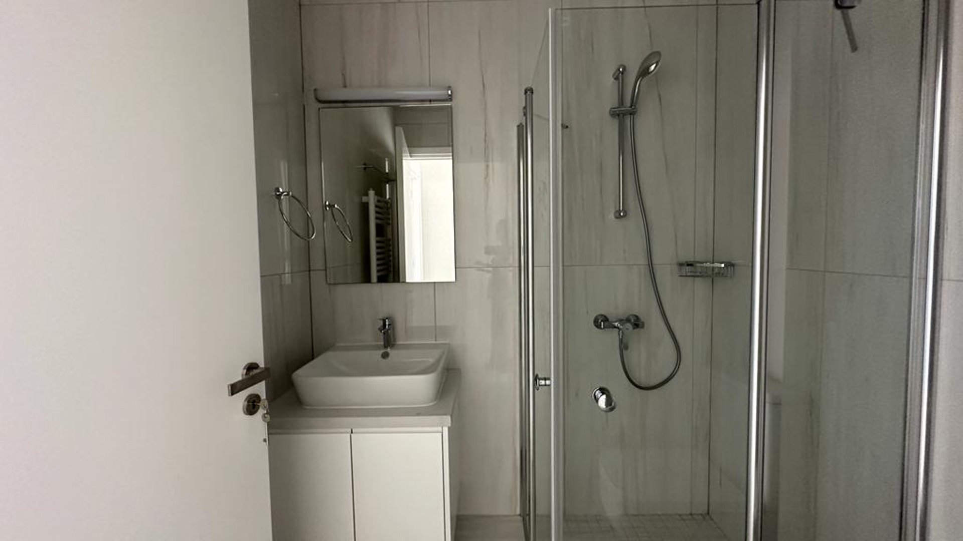 3 bedrooms Apartment in Paphos, Cyprus No. 29063