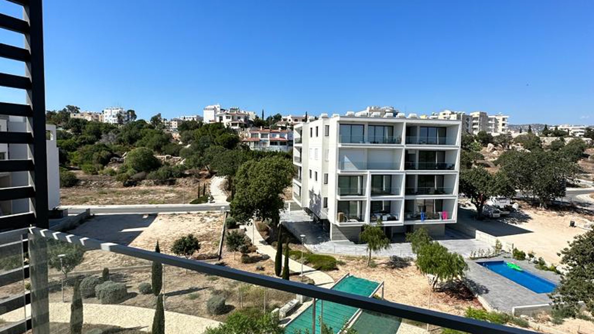 3 bedrooms Apartment in Paphos, Cyprus No. 29063