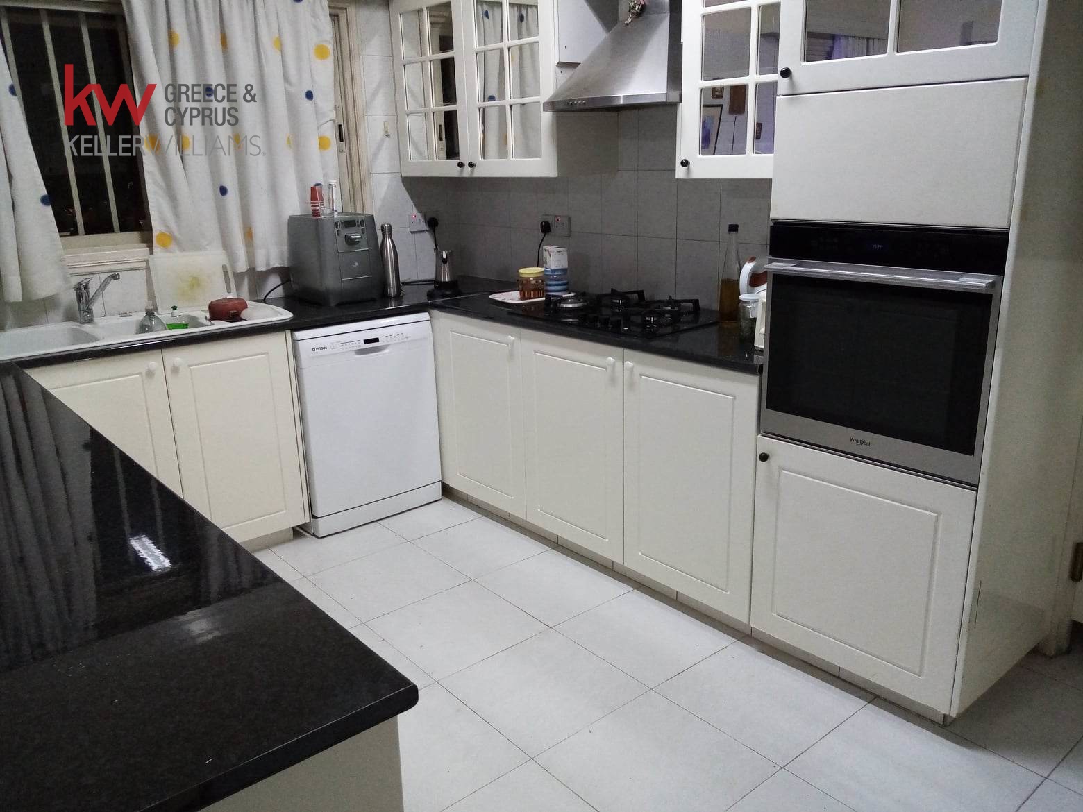 3 bedrooms Townhouse in Strovolos, Nicosia, Cyprus No. 40031