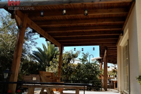 3 bedrooms Townhouse in Strovolos, Nicosia,  No. 40031 7