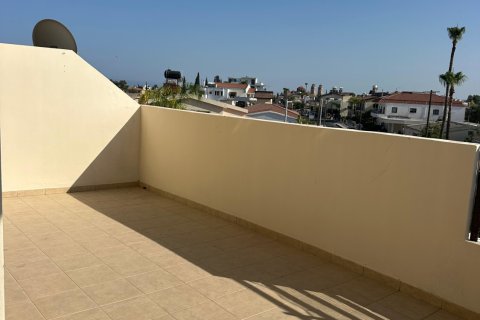 2 bedrooms Apartment in Larnaka, No. 40033 13