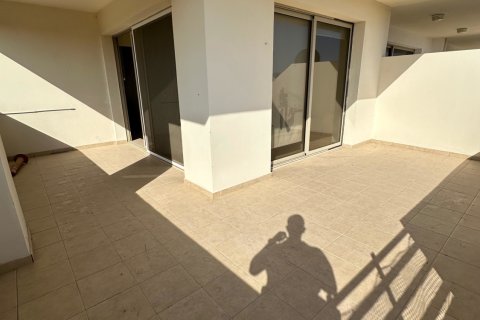 2 bedrooms Apartment in Larnaka, No. 40033 10