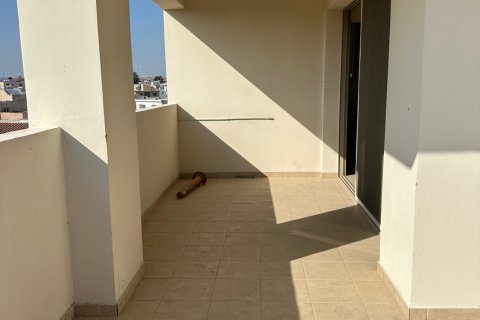 2 bedrooms Apartment in Larnaka, No. 40033 9