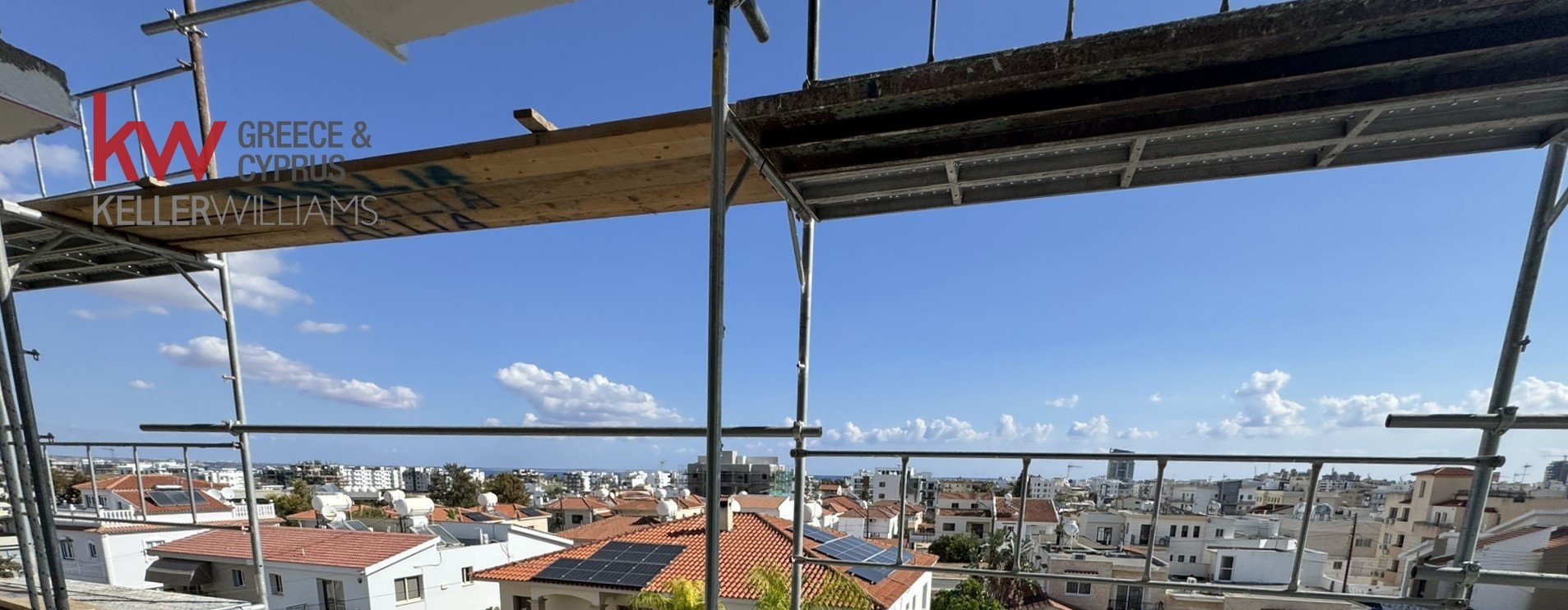 2 bedrooms Apartment in Larnaca, Larnaka, Cyprus No. 39854