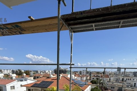 2 bedrooms Apartment in Larnaca, Larnaka,  No. 39854 11