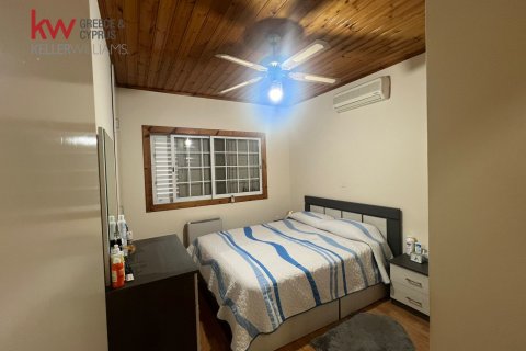 3 bedrooms Apartment in Larnaca, Larnaka,  No. 39853 8