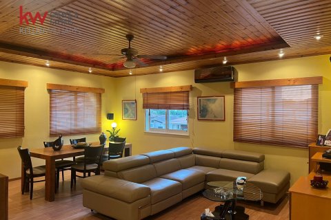 3 bedrooms Apartment in Larnaca, Larnaka,  No. 39853 3