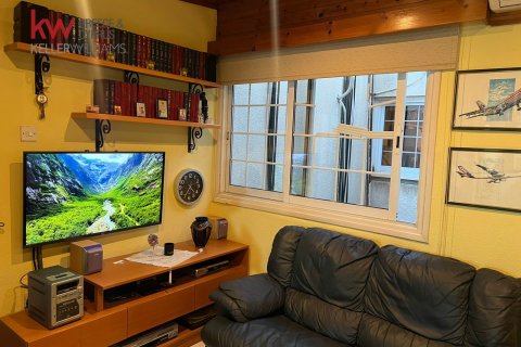 3 bedrooms Apartment in Larnaca, Larnaka, No. 39853