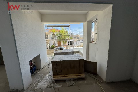 2 bedrooms Apartment in Larnaca, Larnaka,  No. 39856 12