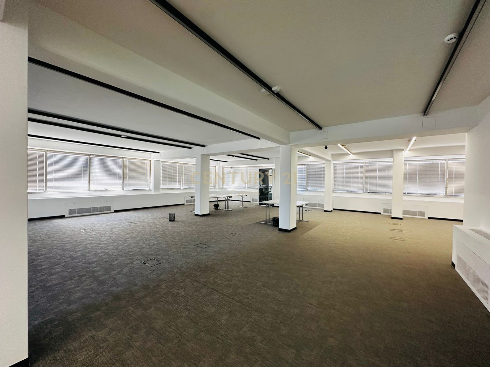 776m2 Bureau à Limassol, Chypre No. 53462