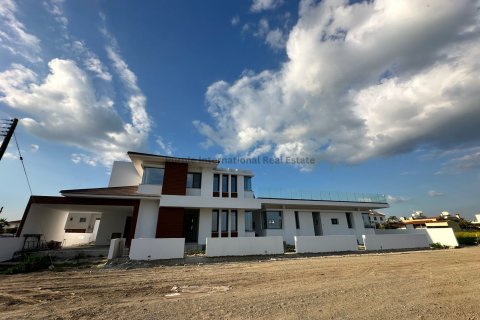 5 bedrooms Villa in Kiti, Larnaka,  No. 51214 4