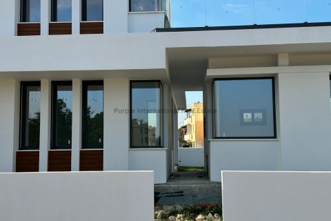 5 bedrooms Villa in Kiti, Larnaka,  No. 51214 3