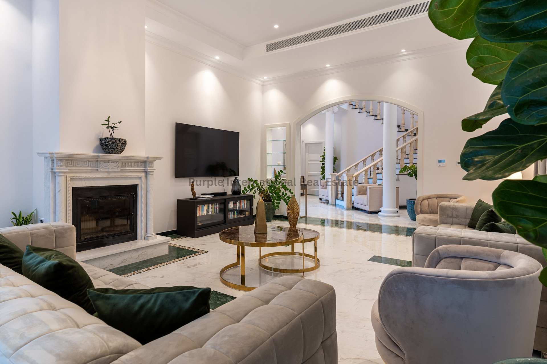 6 dormitorios Villa en Mouttagiaka, Limassol, Chipre No. 35118