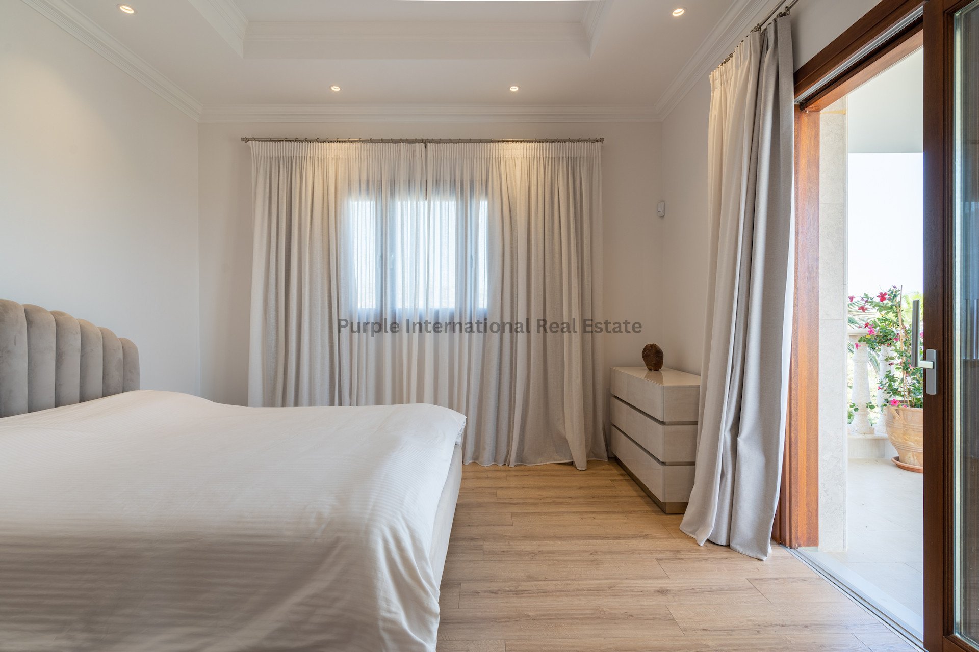 6 dormitorios Villa en Mouttagiaka, Limassol, Chipre No. 35118