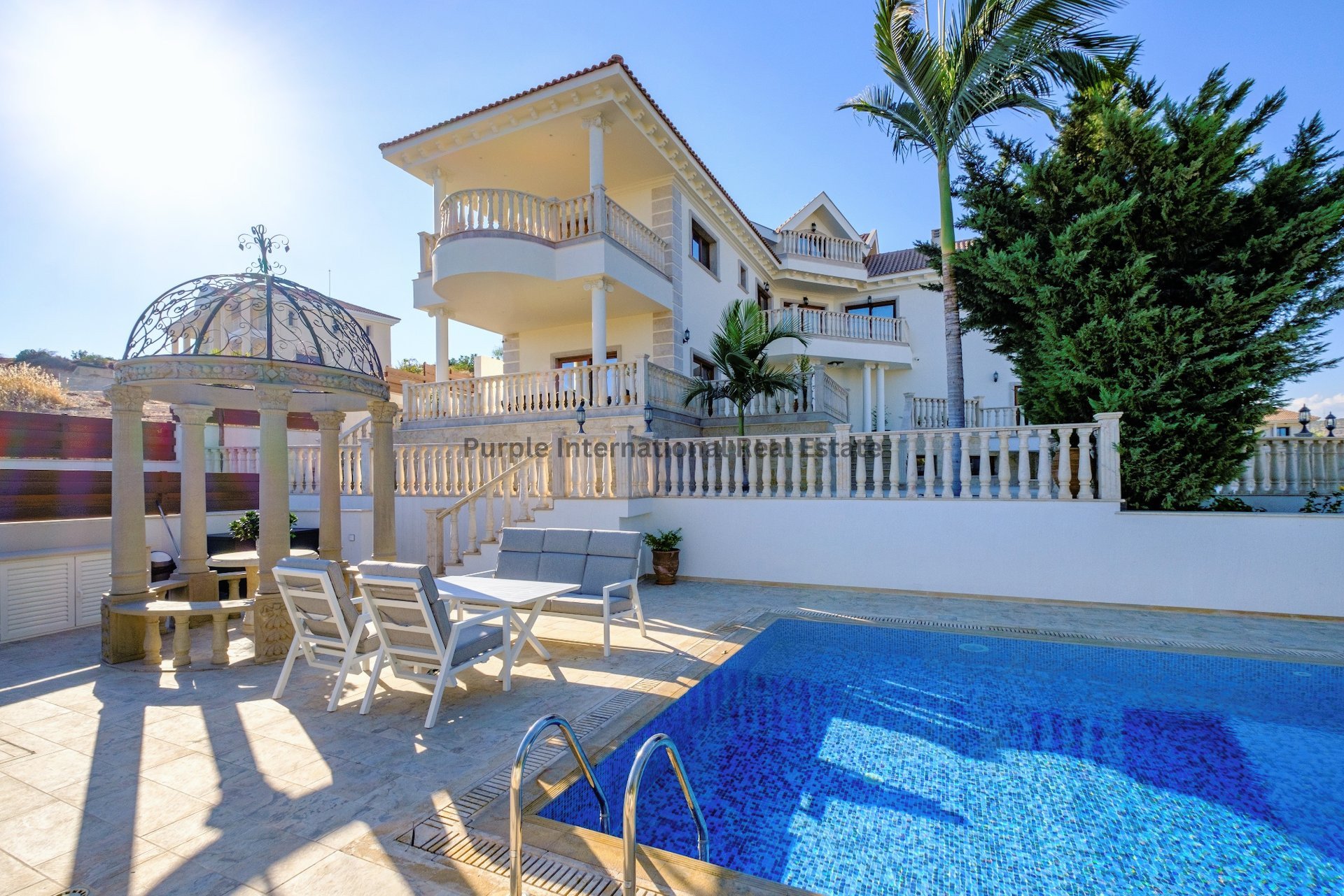6 dormitorios Villa en Mouttagiaka, Limassol, Chipre No. 35118