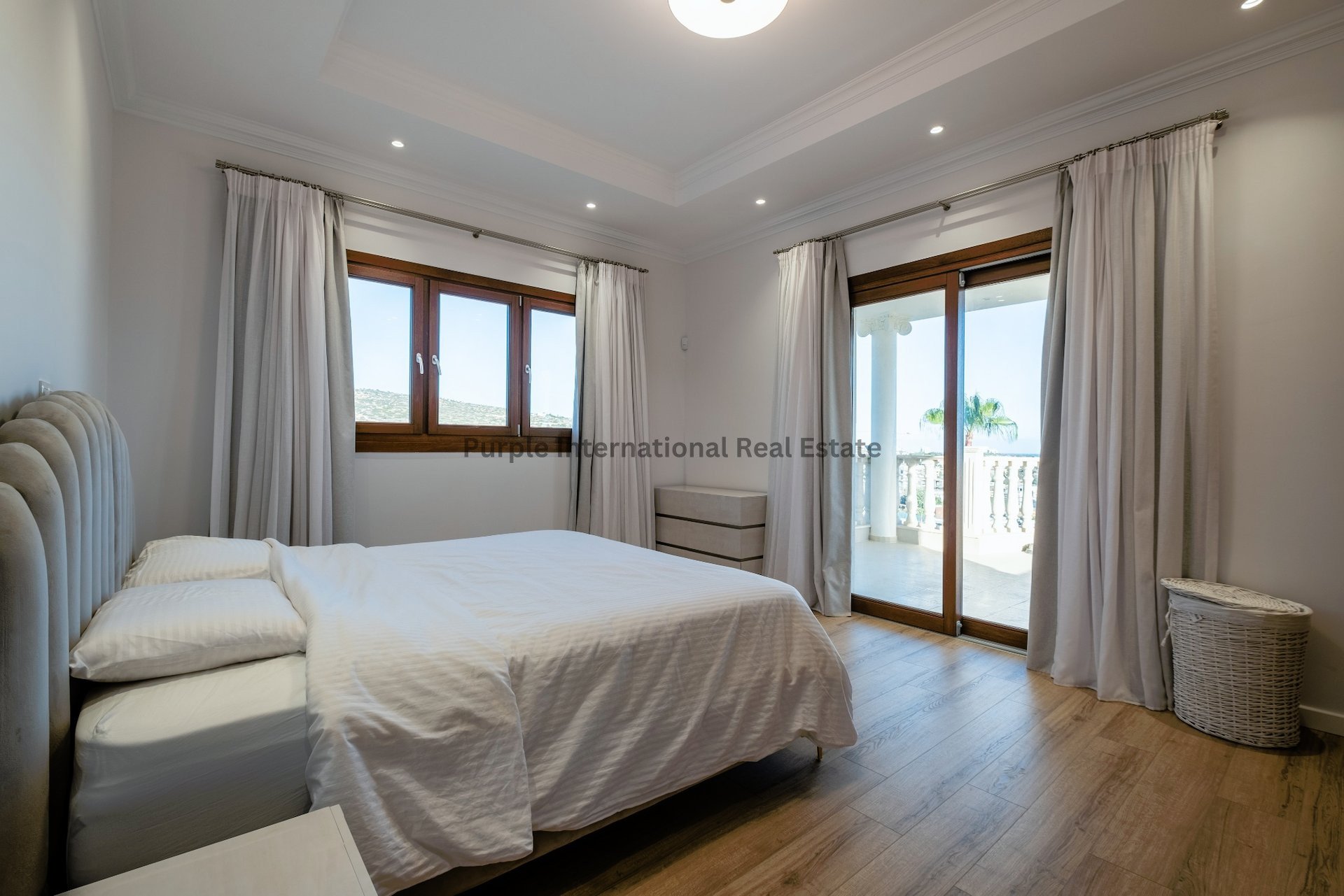 6 dormitorios Villa en Mouttagiaka, Limassol, Chipre No. 35118