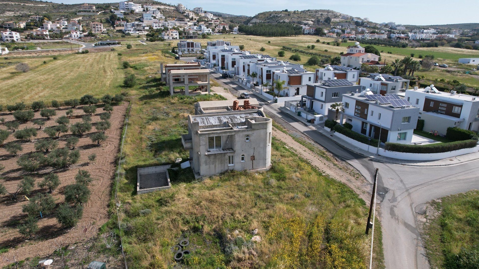 Commercial property in Geroskípou, Paphos, Cyprus No. 25930