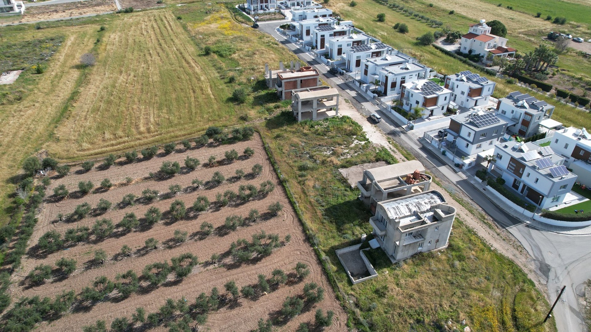 Commercial property in Geroskípou, Paphos, Cyprus No. 25930