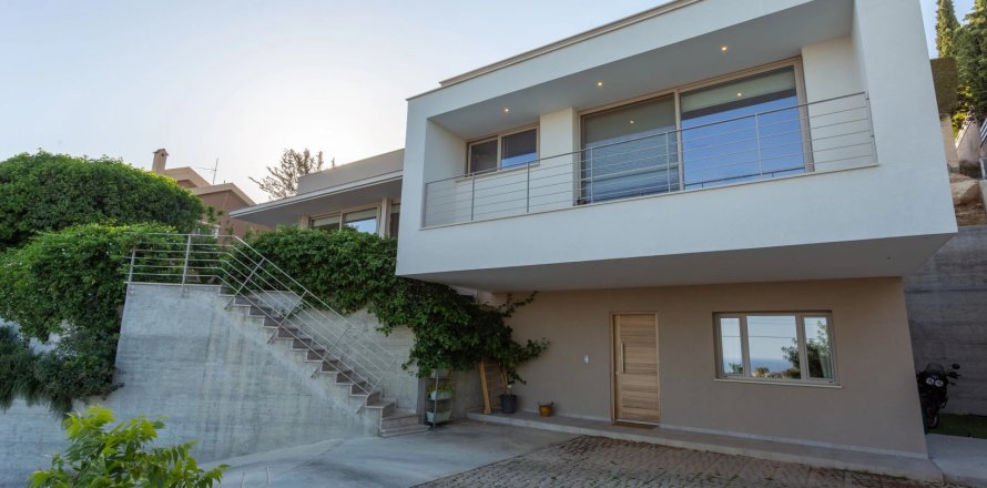 6 chambres Villa à Limassol,  No. 47546