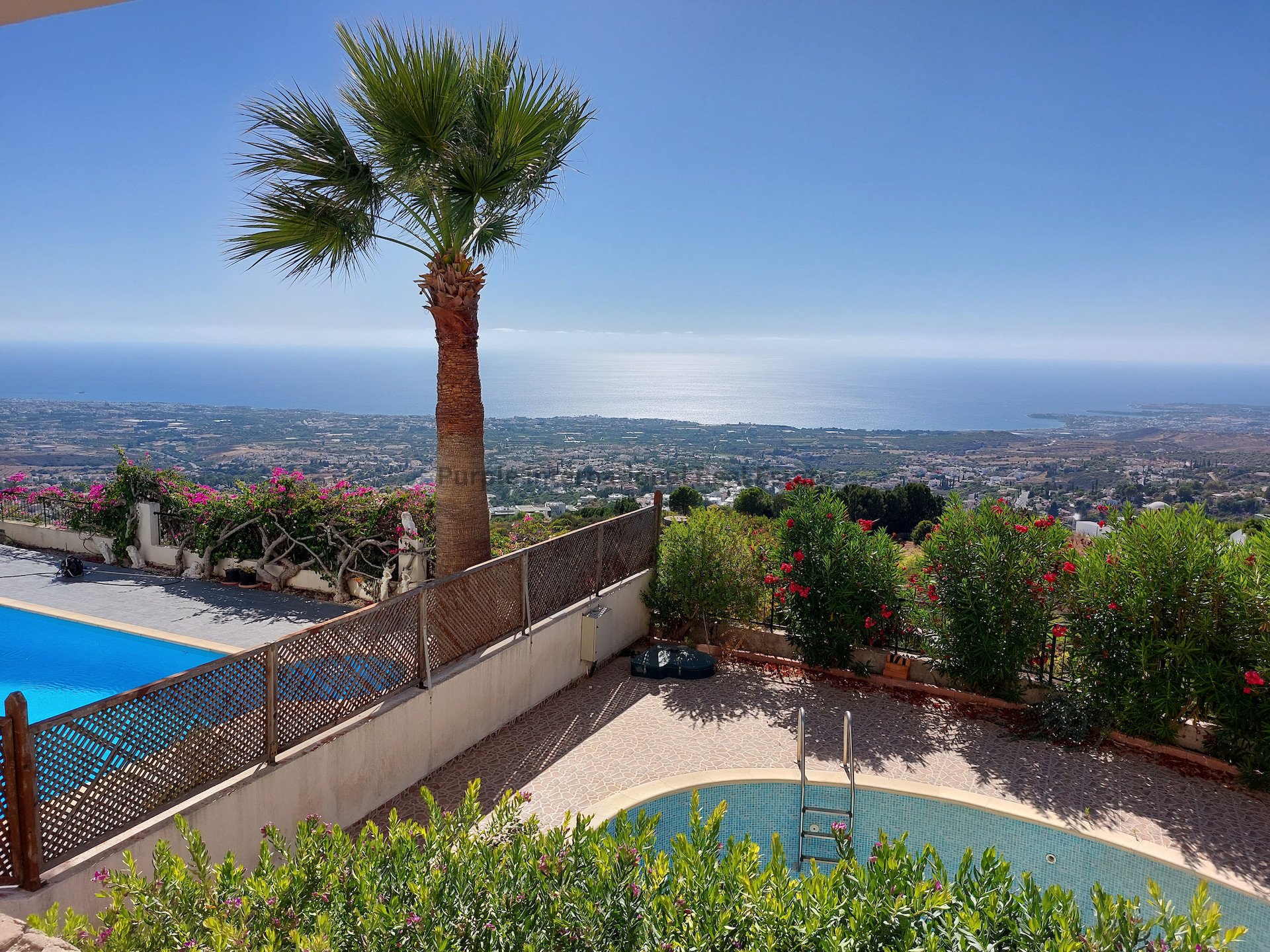 5 bedrooms Villa in Tala, Paphos, Cyprus No. 39428