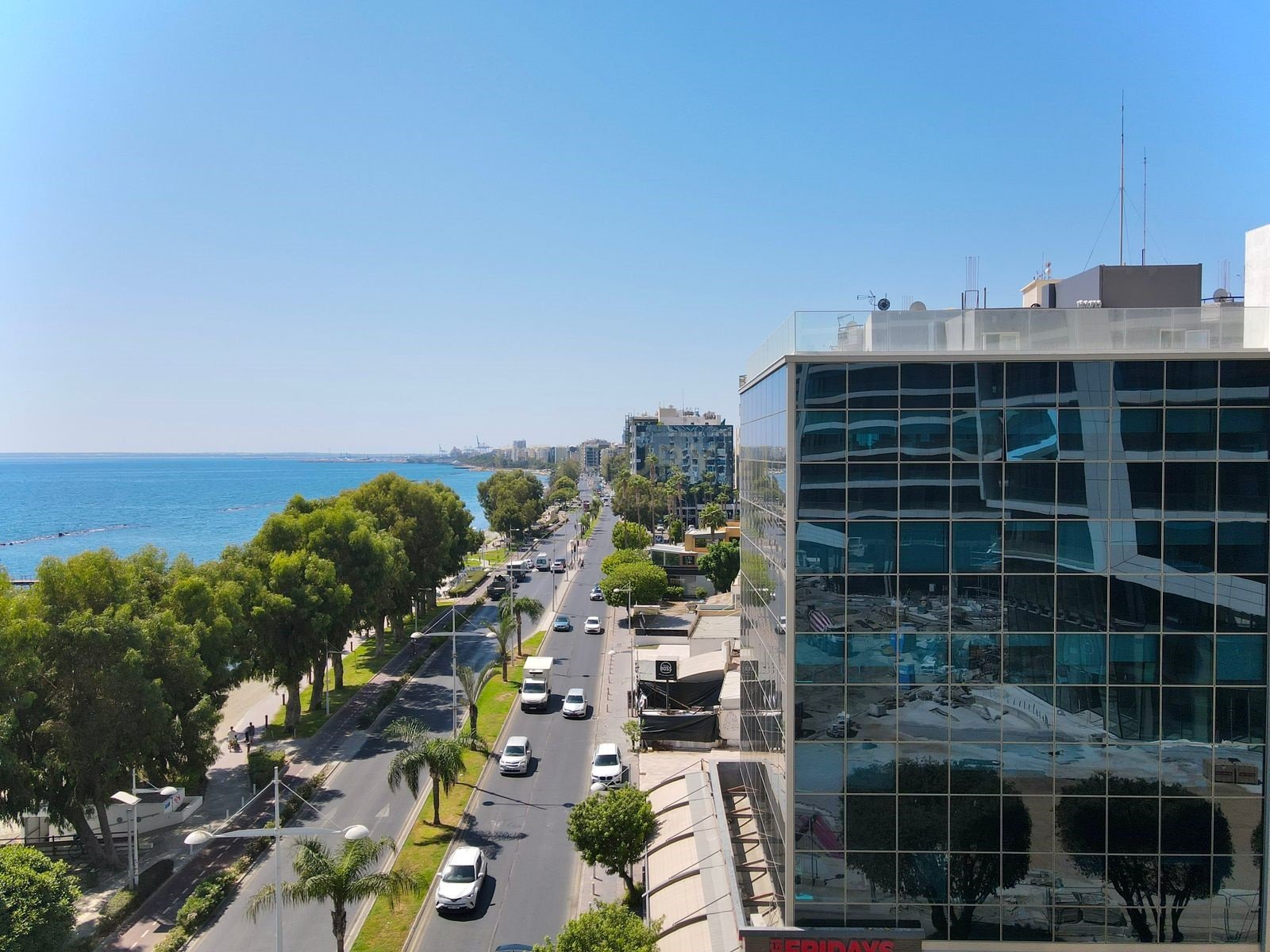 195m2 Office in Limassol, Cyprus No. 55568