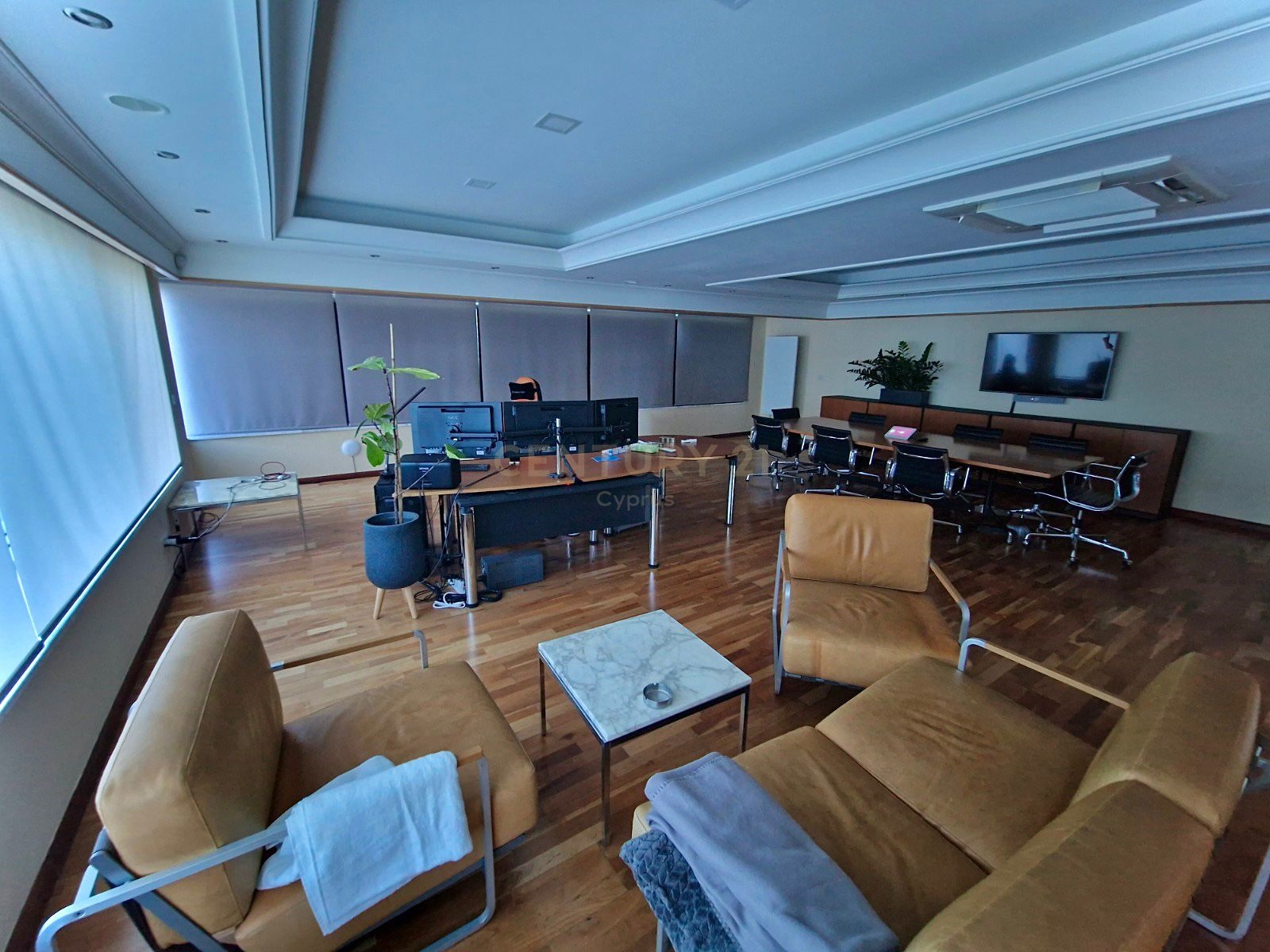 195m2 Office in Limassol, Cyprus No. 55568