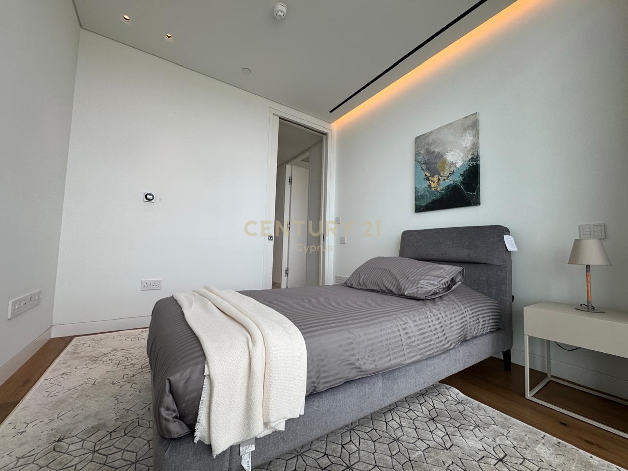 3 bedrooms Apartment in Limassol, Cyprus No. 55569