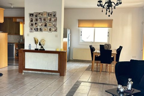 4 chambres Maison de Ville à Strovolos, Nicosia,  No. 39724 7