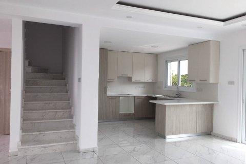 3 bedrooms Villa in Konia, Paphos,  No. 45582 11