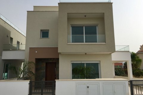 3 bedrooms Villa in Konia, Paphos,  No. 45582