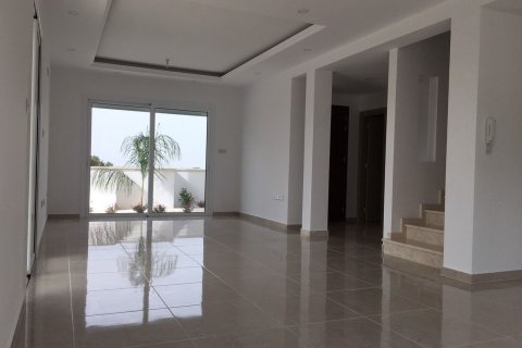 3 bedrooms Villa in Konia, Paphos,  No. 45582 6