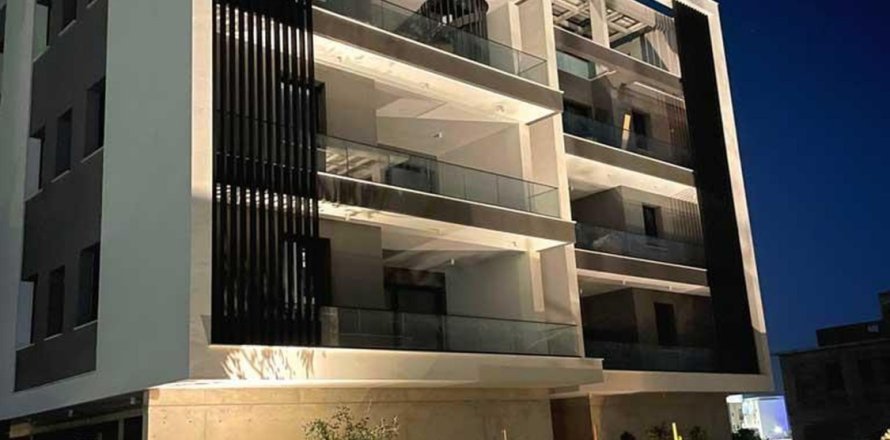 3 bedrooms Apartment in Kato Paphos, Paphos,  No. 45584